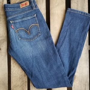 Levi's 524 Skinny Jeans